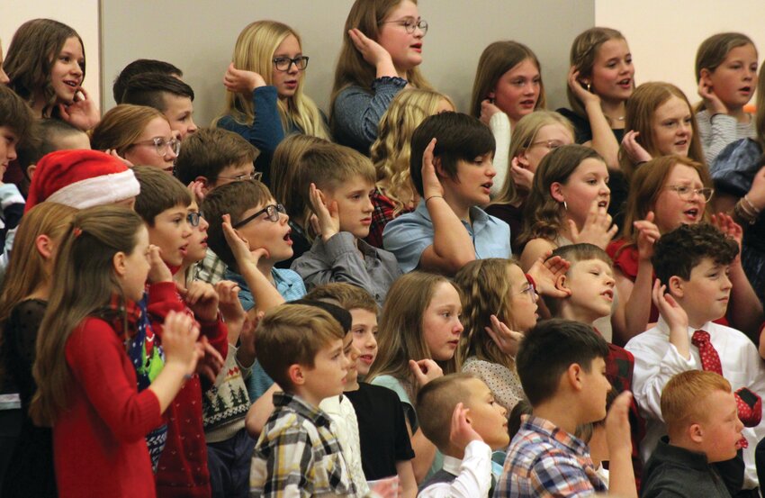 Fort Calhoun Elementary shines during winter program Washington